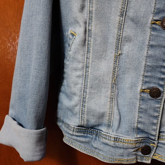 Youth XL (14-16) Cat & Jack Blue Denim Jean Jacket - Picture 7 of 10